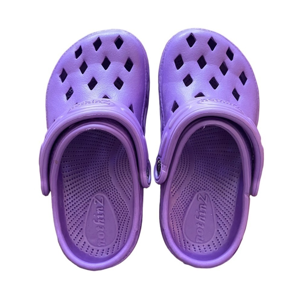 NWOT NothinZ purple waterproof closed-toe slip-on outdoor clogs shoes